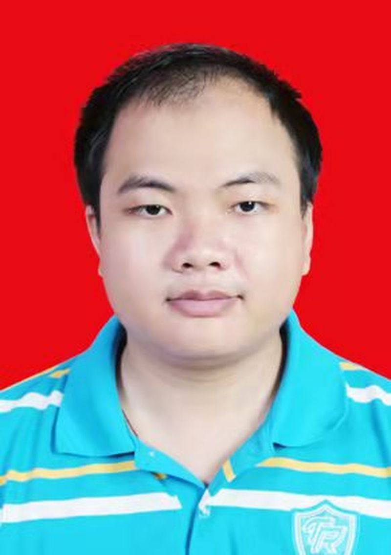 李永德副馆长